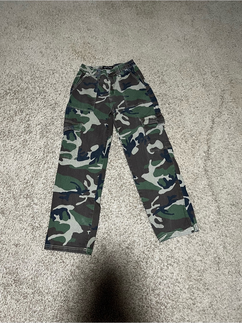 Almost Famous Camo Cargo Pants in Green and Black